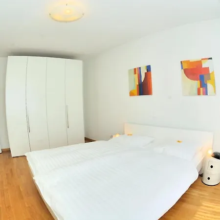 Cozy 1br Near With Balcony - Mill 422 Zurich
